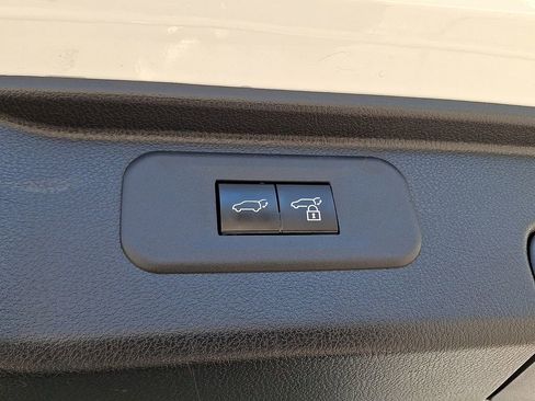 Used 2024 Toyota Grand Highlander Limited image 30