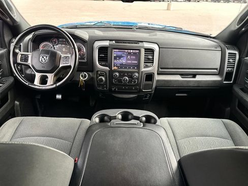 Used 2022 RAM 1500 Warlock AWD/4WD image 25