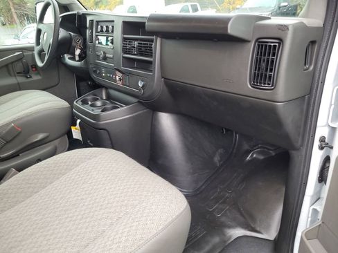 New 2025 Chevrolet Express 2500 w/ Driver Convenience Package image 26