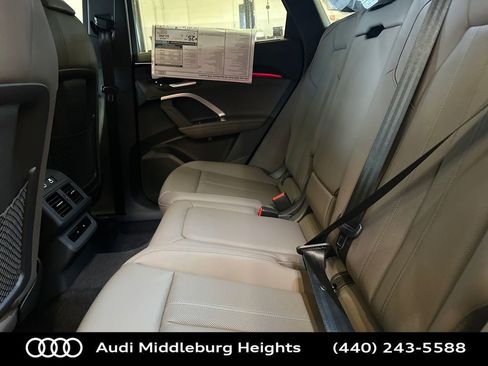 New 2025 Audi Q5 Premium Plus image 28