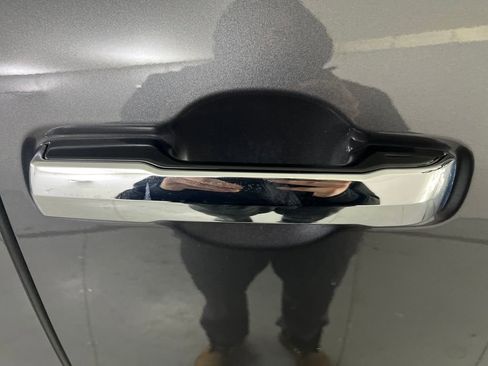 Used 2023 Toyota Sequoia Limited image 50