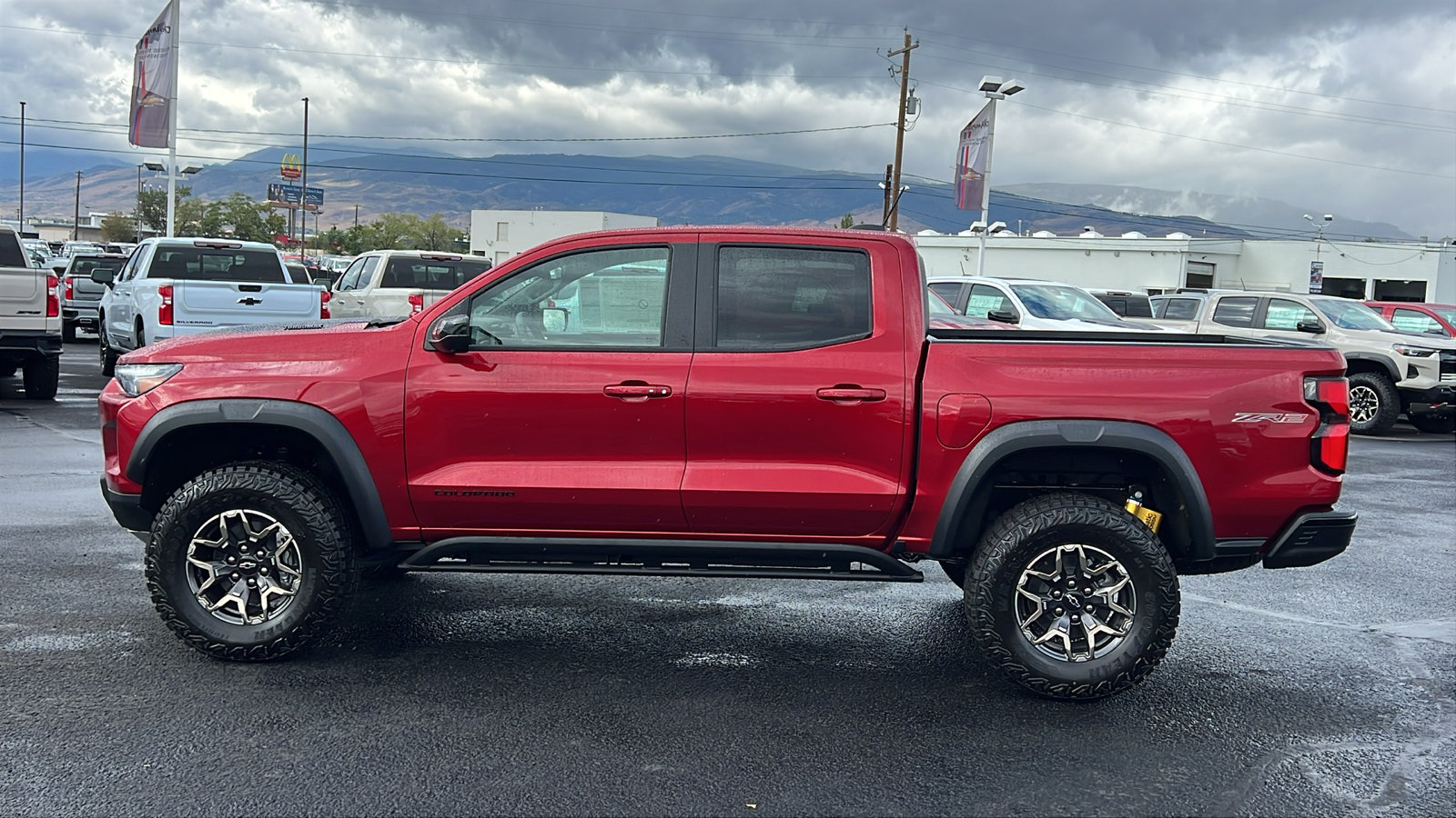New 2026 Chevrolet Colorado ZR2 w/ Technology Package AWD/4WD image 9
