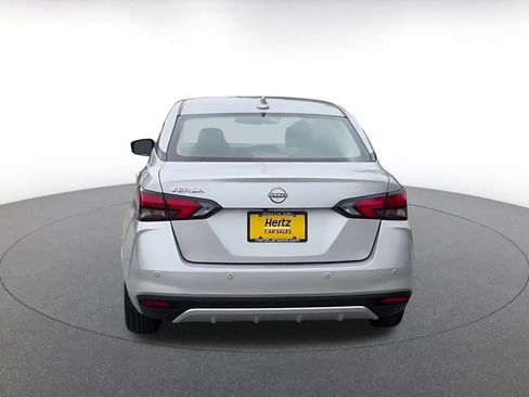 Used 2025 Nissan Versa SV FWD image 12