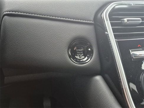 New 2025 Nissan Armada Platinum image 21