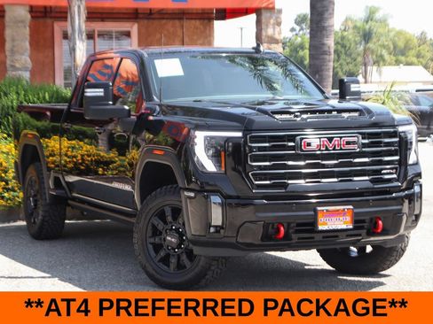 Used 2024 GMC Sierra 2500 AT4 w/ AT4 Preferred Package AWD/4WD image 2