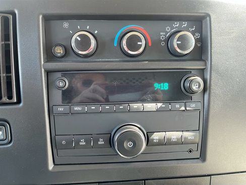 Used 2024 Chevrolet Express 2500 w/ Driver Convenience Package RWD image 14