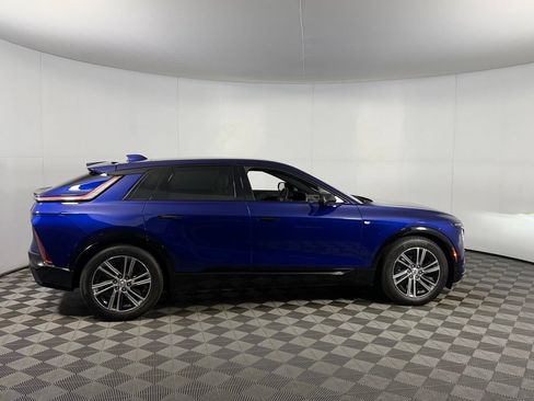 Used 2024 Cadillac Lyriq Luxury RWD image 7