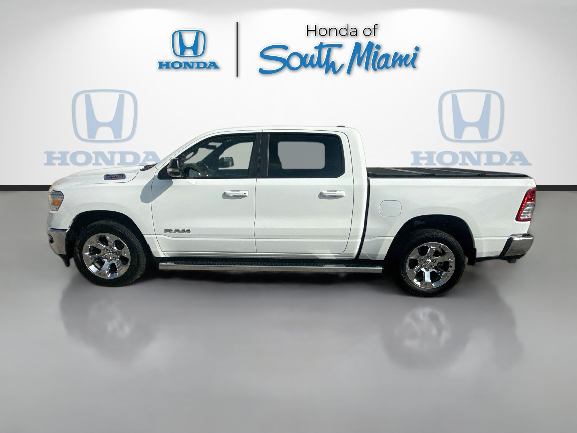 Used 2022 RAM 1500 Big Horn RWD image 4