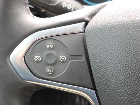 Certified 2021 Chevrolet Traverse LT image 13