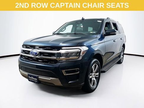 Certified 2024 Ford Expedition Limited image 3