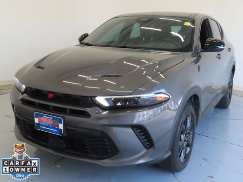 Used 2024 Dodge Hornet GT Plus w/ GT Blacktop Package image 9