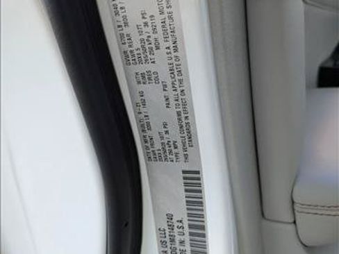 Used 2021 Jeep Grand Cherokee L Overland AWD/4WD image 17