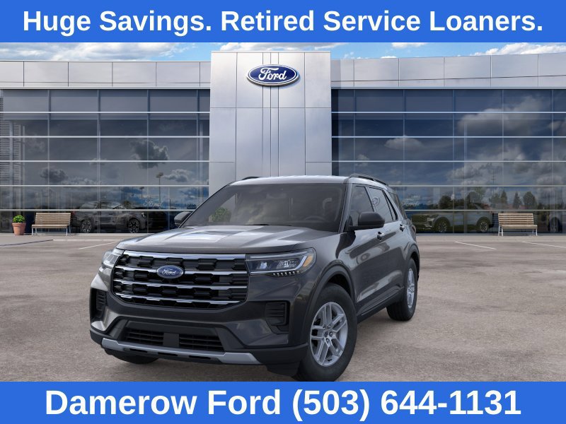 Used 2026 Ford Explorer Active AWD/4WD image 2