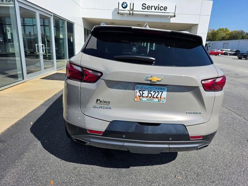 Used 2022 Chevrolet Blazer Premier w/ Enhanced Convenience Package image 9