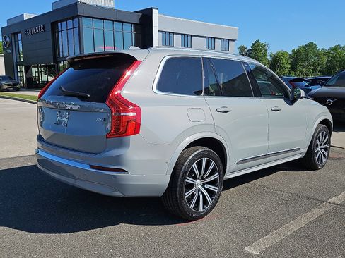 Certified 2025 Volvo XC90 B6 Plus w/ Protection Package Premier AWD/4WD image 6