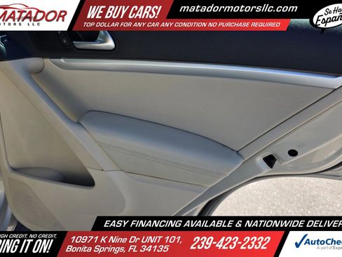 Used 2013 Volkswagen Tiguan S image 13