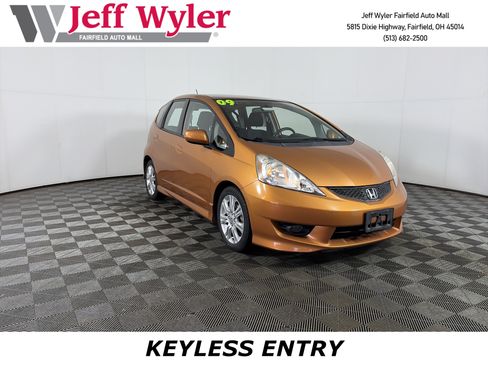 Used 2009 Honda Fit Sport image 1