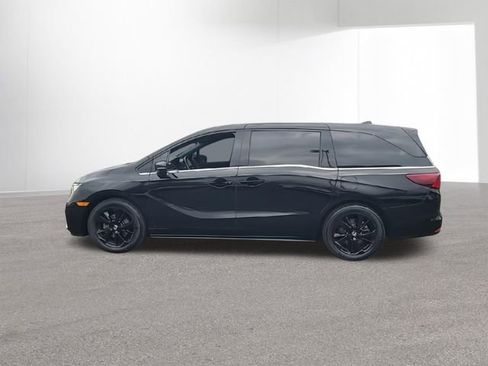Used 2024 Honda Odyssey Sport image 5