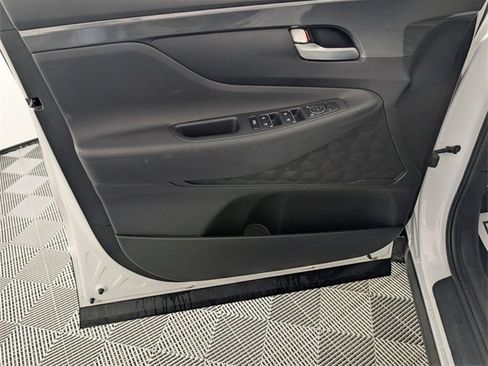 Used 2023 Hyundai Santa Fe SEL image 10