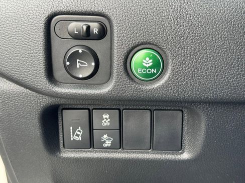 Certified 2017 Honda Pilot EX-L image 24