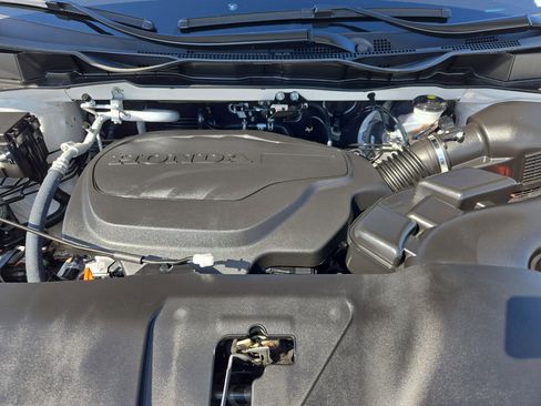 Certified 2024 Honda Odyssey Elite image 34