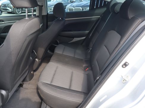 Used 2018 Hyundai Elantra Value Edition FWD image 12