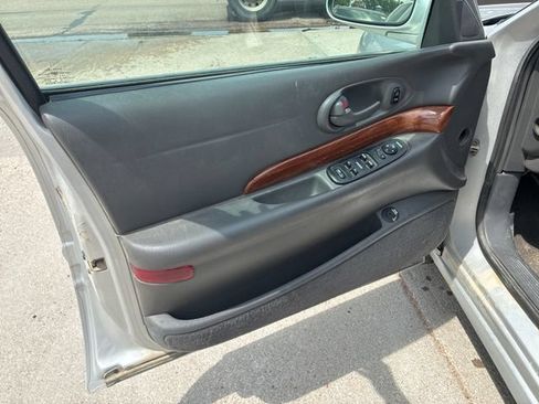 Used 2003 Buick Le Sabre Custom w/ Best Seller Package FWD image 10