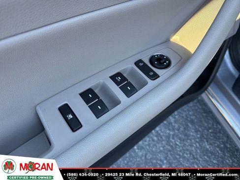 Used 2016 Hyundai Sonata SE image 10