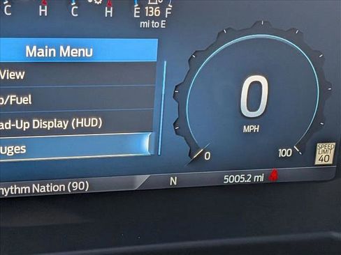 Used 2024 Ford F250 Lariat w/ Lariat Ultimate Package image 11