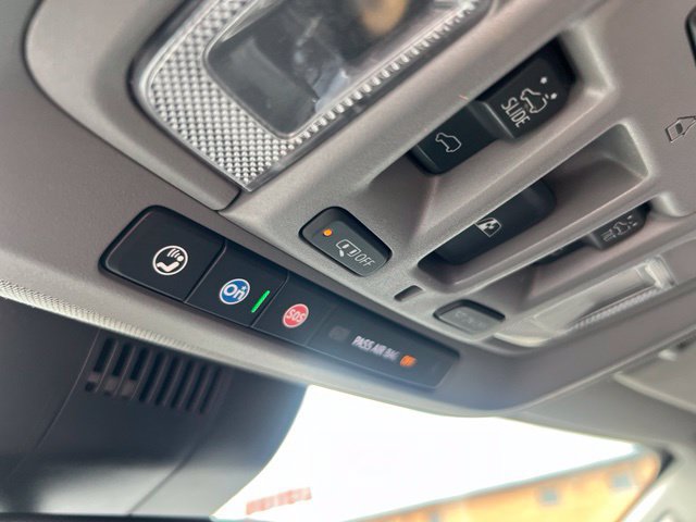 Used 2022 GMC Sierra 1500 Denali AWD/4WD image 19
