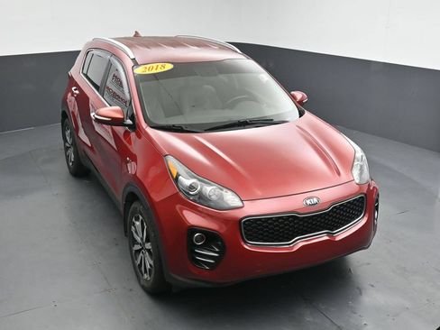 Used 2018 Kia Sportage EX AWD/4WD image 25