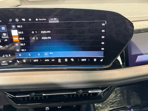 Used 2025 Audi A6 e-tron Prestige w/ Black Warm Weather Package image 14