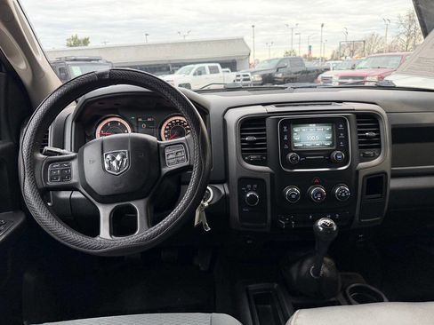 Used 2017 RAM 3500 Tradesman w/ Chrome Appearance Group image 12