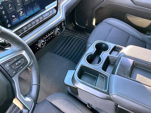 Used 2023 Chevrolet Silverado 1500 LT image 15