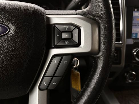 Used 2018 Ford F250 Lariat w/ Chrome Package image 14