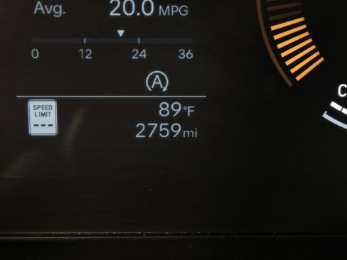 Certified 2026 Hyundai Santa Fe SEL FWD image 30