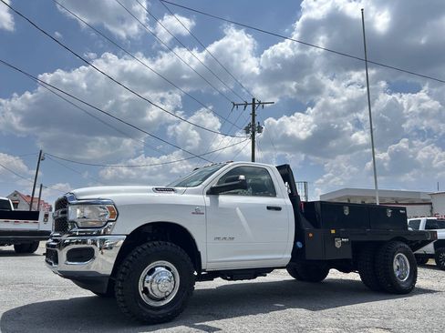 Used 2019 RAM 3500 Tradesman AWD/4WD image 1
