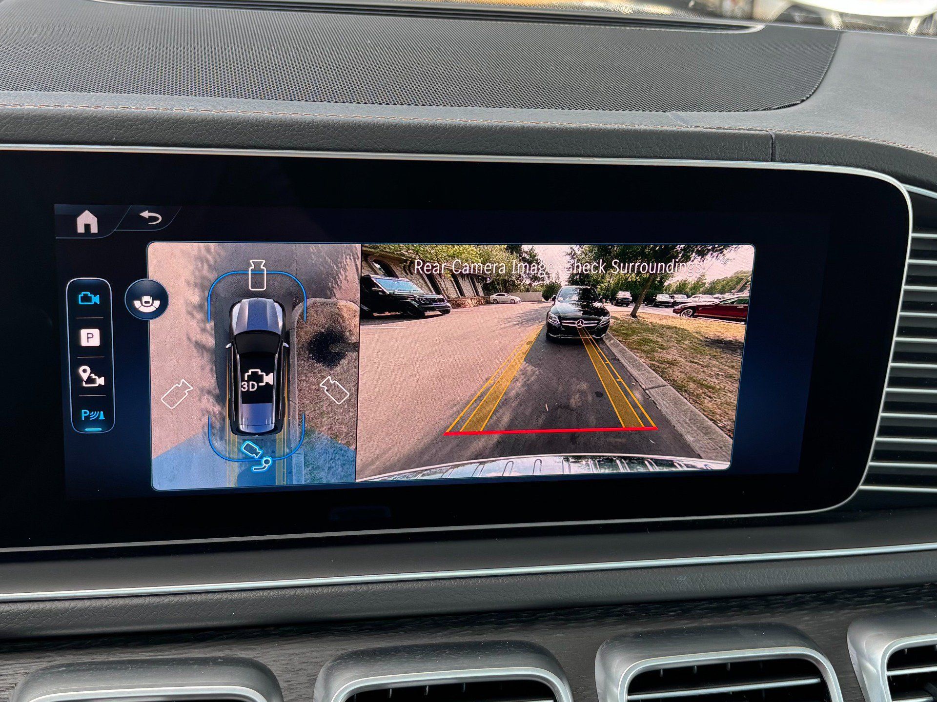 Used 2026 Mercedes-Benz GLS 580 4MATIC image 51
