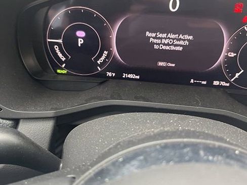 Used 2024 MAZDA CX-90 Plug-In Hybrid w/ Preferred AWD/4WD image 21