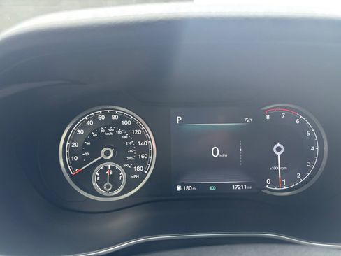 Used 2023 Genesis G70 3.3T w/ Sport Prestige Package image 18