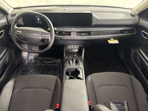 New 2026 Kia K4 FWD image 12