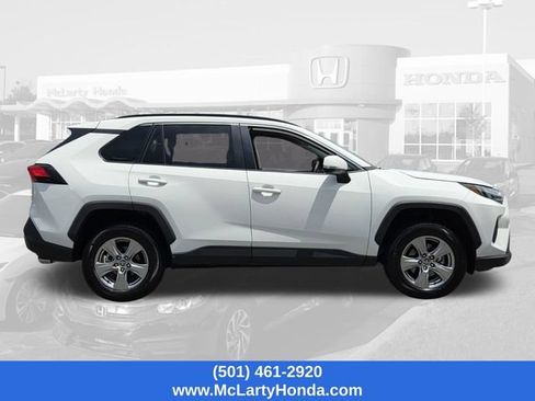 Used 2024 Toyota RAV4 XLE FWD image 6