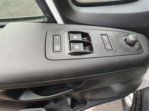 New 2026 RAM ProMaster 2500 w/ Quick Order Package 22G SLT image 11