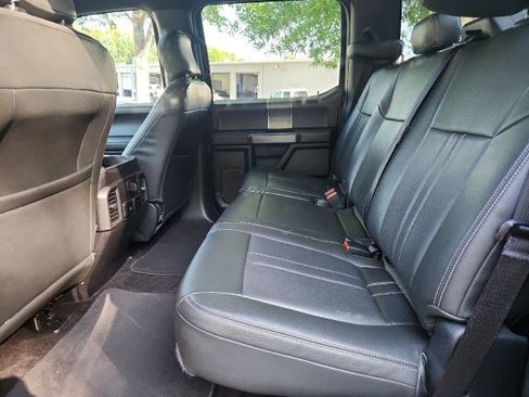 Used 2018 Ford F150 XLT w/ Equipment Group 302A Luxury AWD/4WD image 33