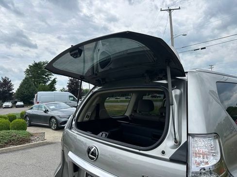 Used 2022 Lexus GX 460 Premium w/ Premium Plus Package AWD/4WD image 47