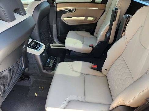 New 2026 Volvo XC90 T8 Plus w/ Protection Package AWD/4WD image 19