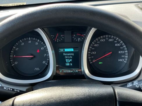 Used 2017 Chevrolet Equinox LS image 14