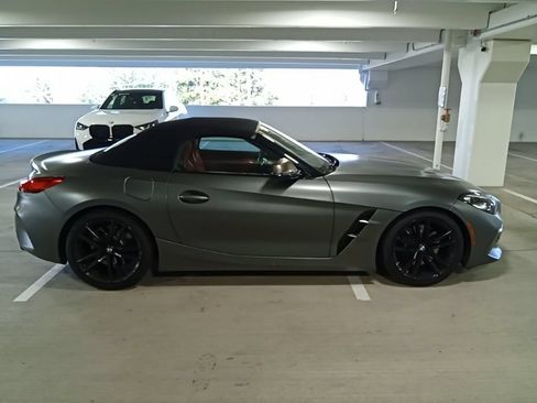 Used 2020 BMW Z4 M40i w/ Premium Package RWD image 4