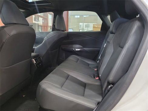 Used 2025 Lexus RX 350 Premium Plus image 12