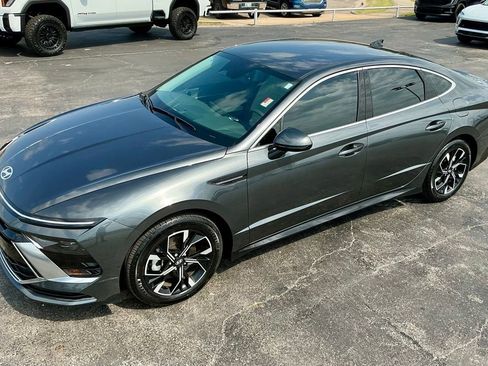 Used 2024 Hyundai Sonata SEL FWD image 5